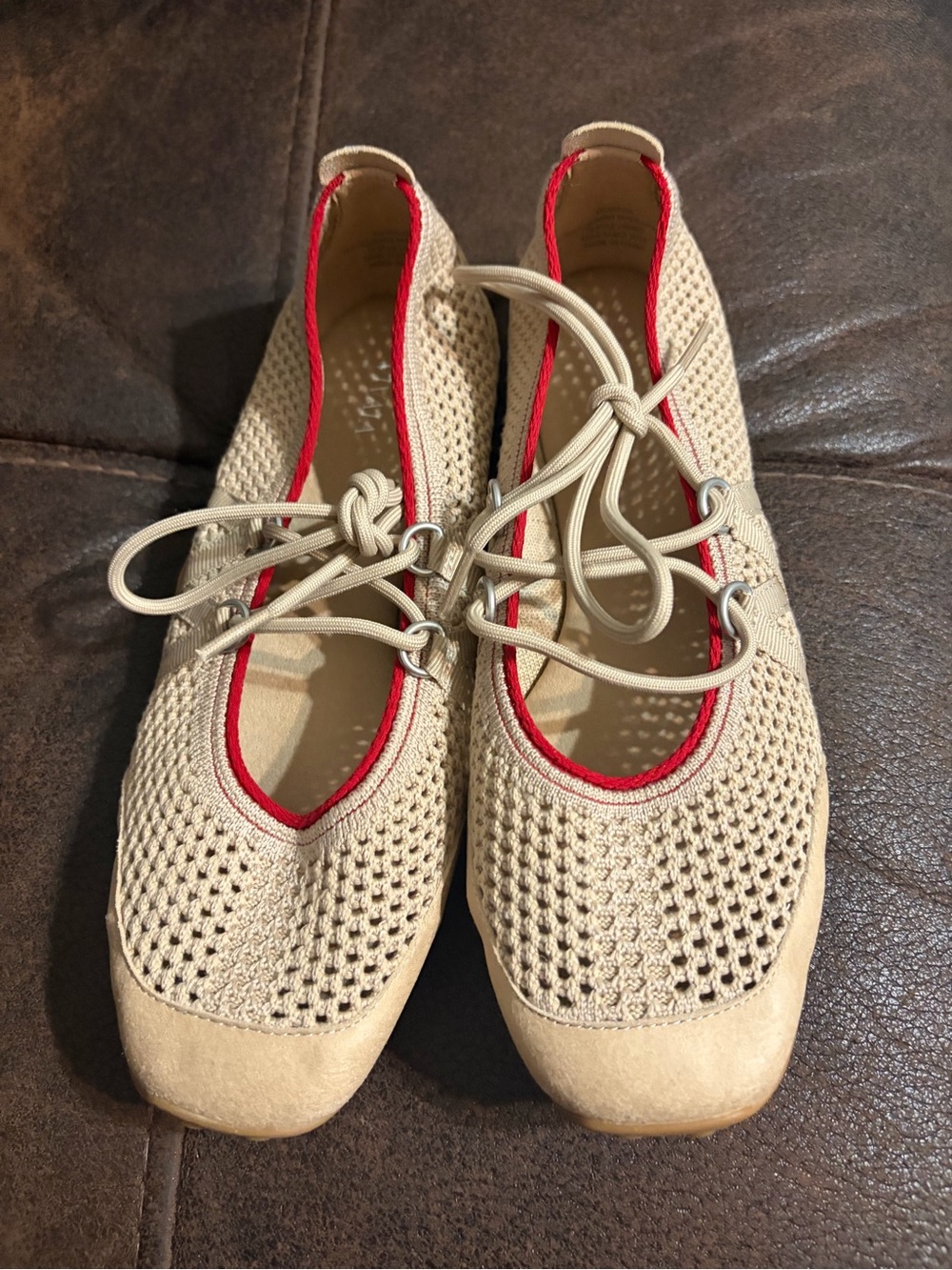 Breathable Beige Knit Lace-Up Flats with Red Trim